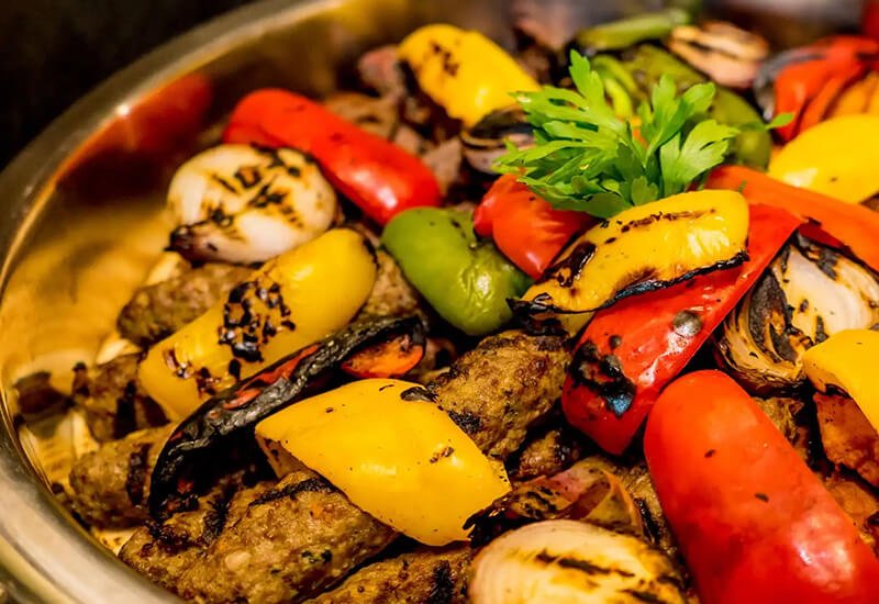 ala grand restaurant at ge al barsha