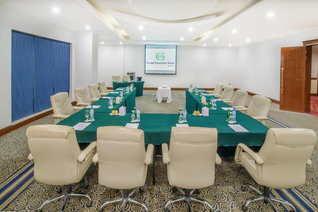 Meeting Room at GE bur dubai